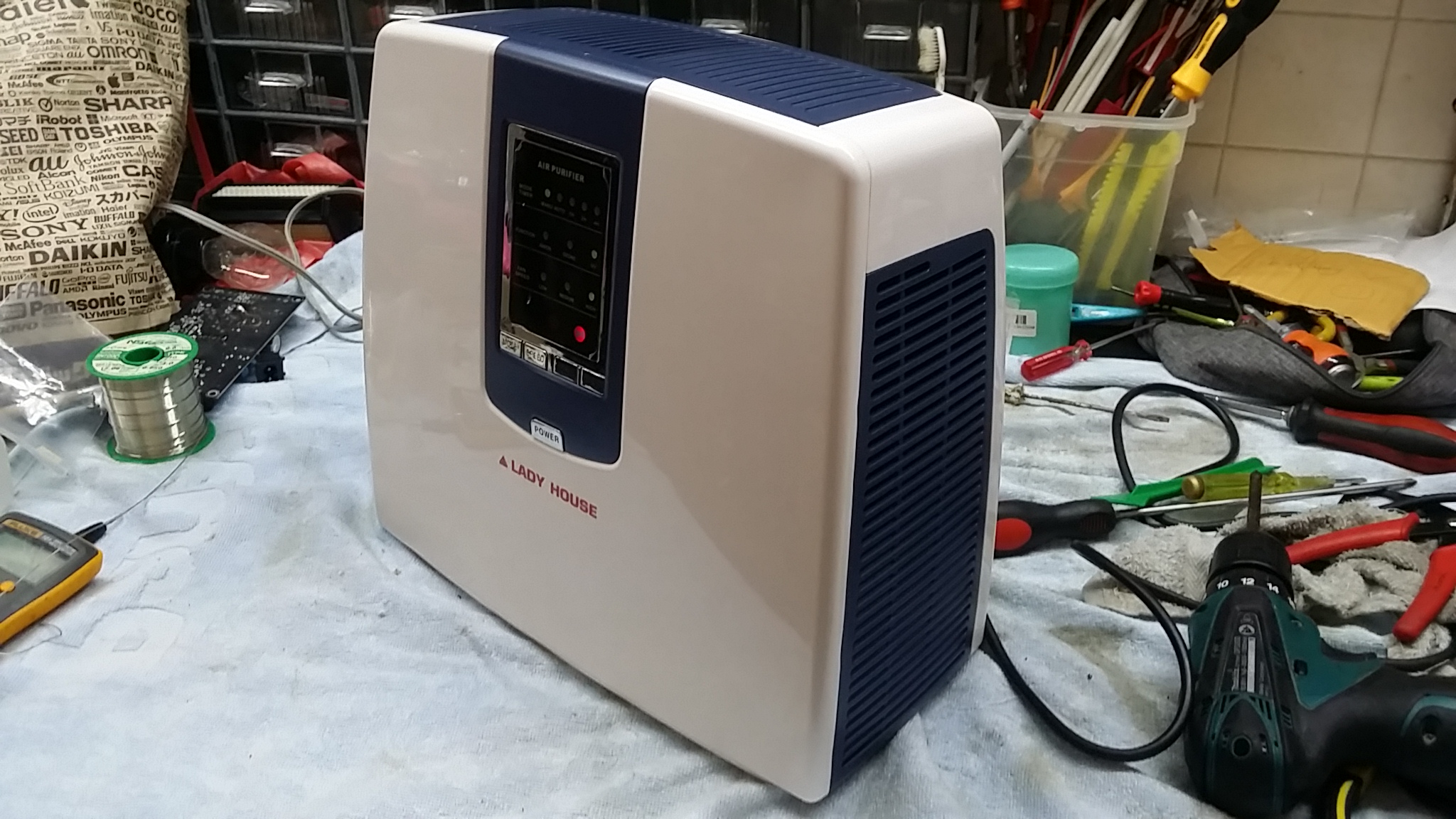 ซ่อมเครื่องฟอกอากาศ ยี่ห้อ LADY HOUSE รุ่น LD-B757A อาการเครื่องไม่ทำงาน