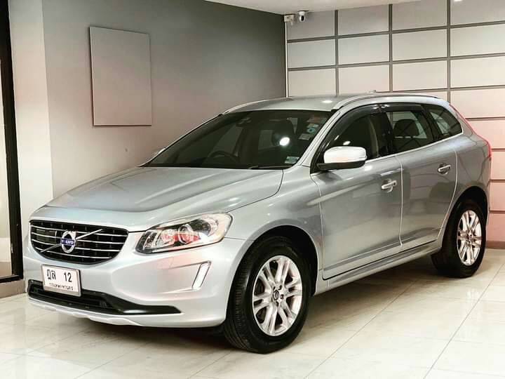 Volvo XC60 D4 Drive 2.0 V5 163 hp ปี 2014