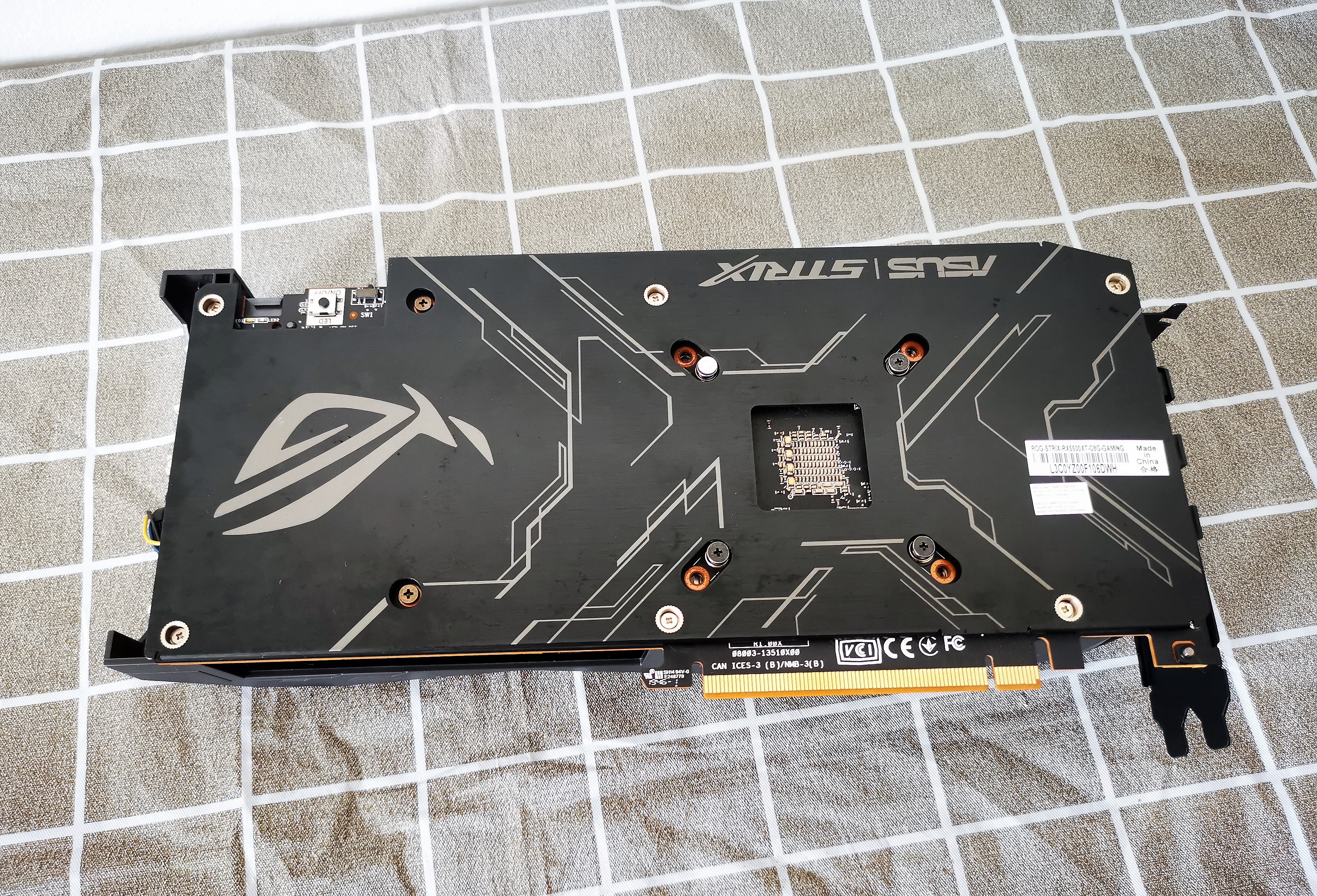 Asus ROG Strix RX 5500XT 8GB GAMING