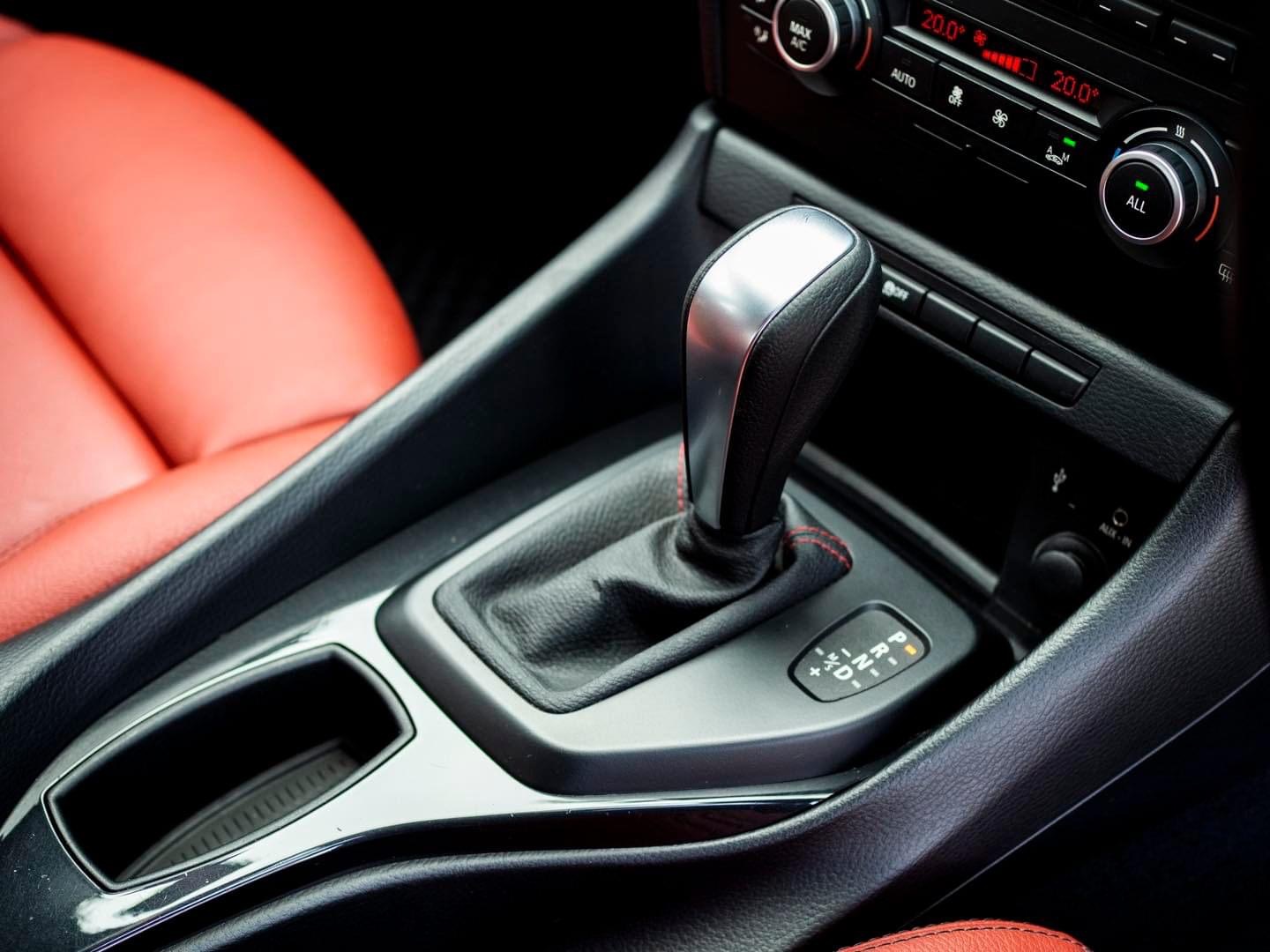 BMW X1 sDrive 18i SPORT ปี 2014