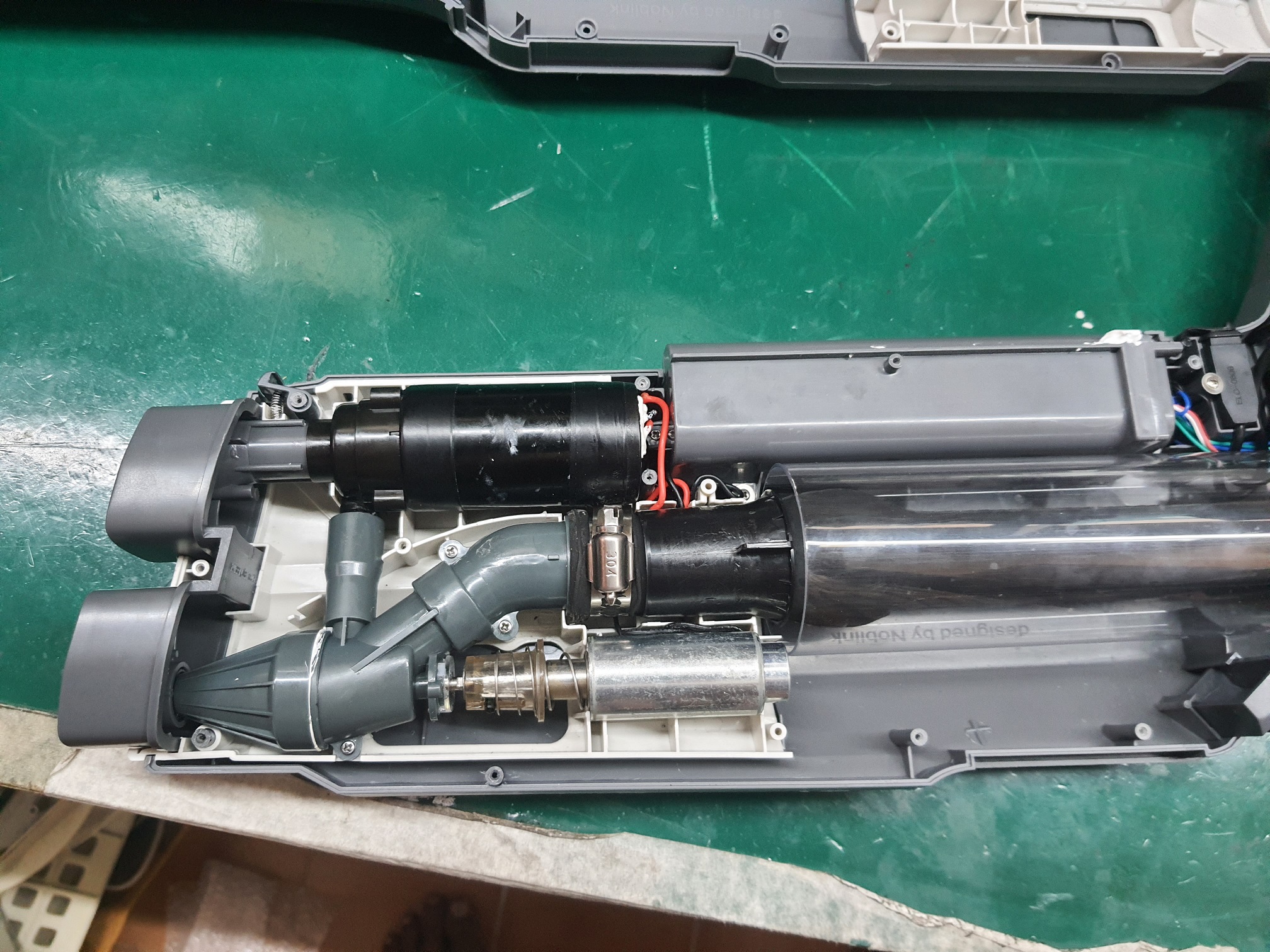 ซ่อมปืนฉีดน้ำไฟฟ้า ยี่ห้อ DH1667/BULGUN อาการชาร์จไฟไม่เข้า