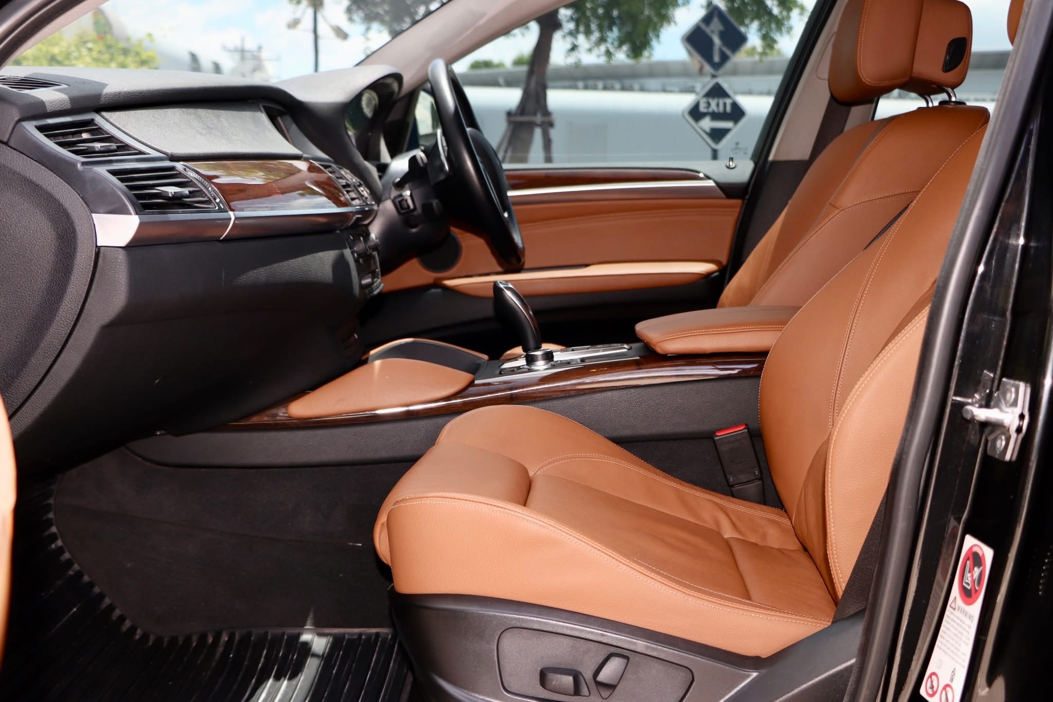 BMW X6 XDrive 3.0D 4WD E71 ปี 2011