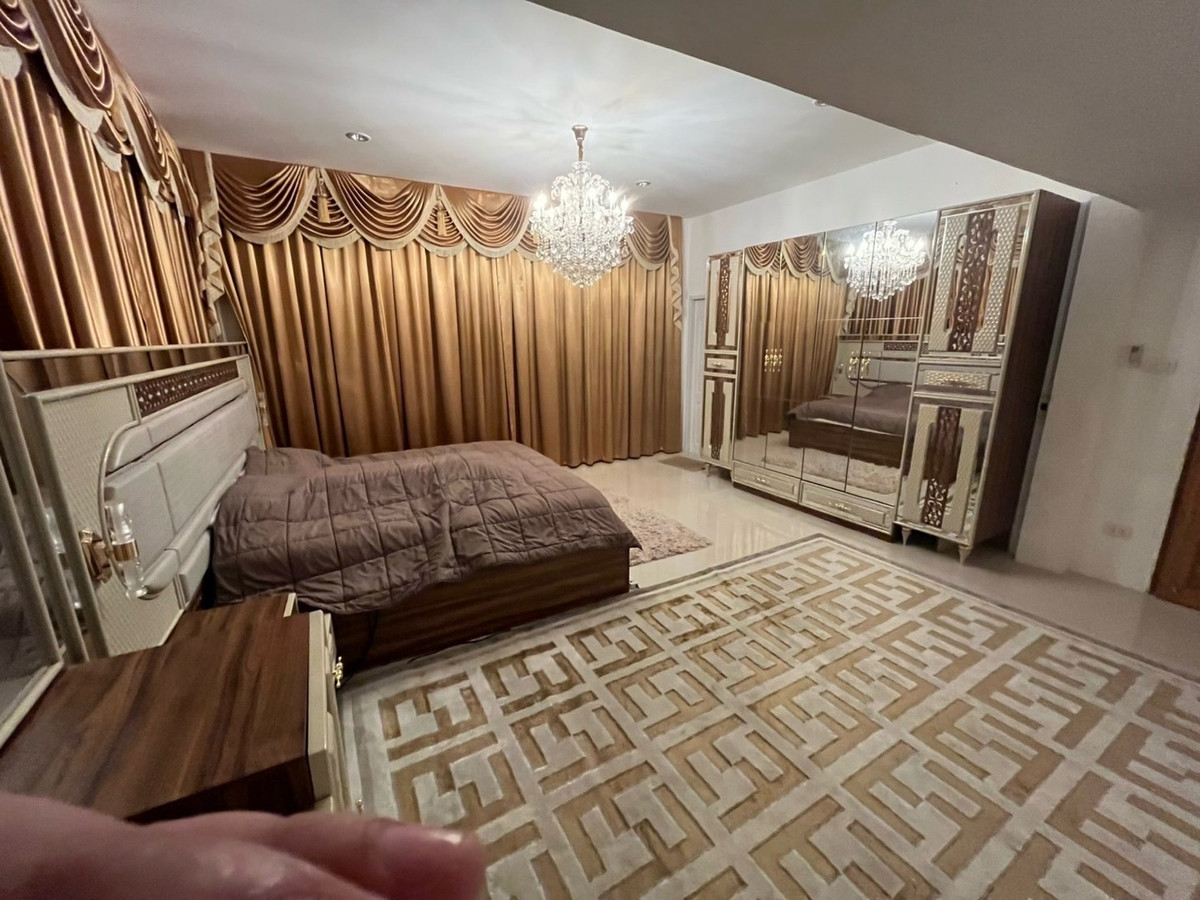 ให้เช่าบ้านหรู ชั้นเดียว ที่ดิน ขนาด 2 งาน ฟื้นที่ใช้สอย ขนาด 200 ตารางวา พร้อมสระว่ายน้ำ ย่านสามโคก