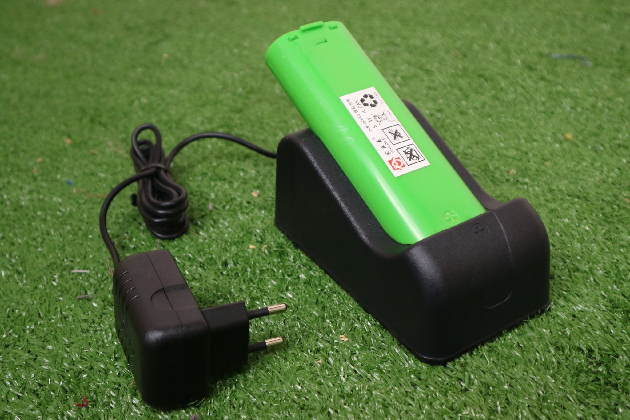 WIRELESSTRIMMER เครื่องตัดหญ้าไร้สาย