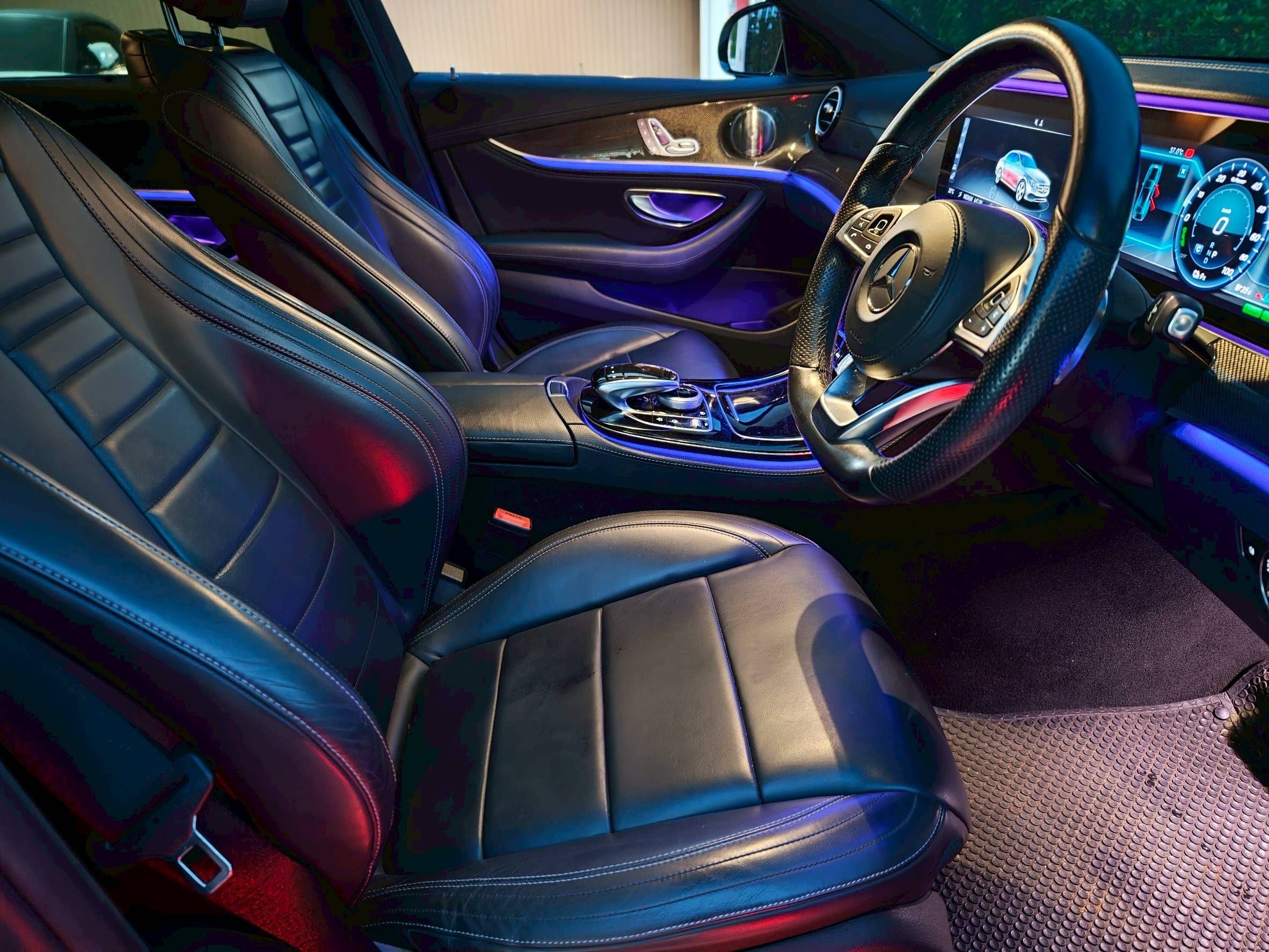 Benz E350e AMG Dynamic ปี 2017