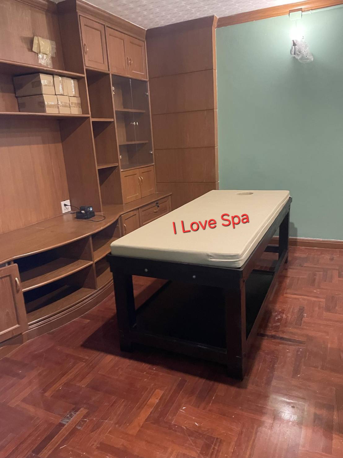 เตียงสปาไม้สน แบบถอดประกอบ พร้อมเบาะเจาะหน้า