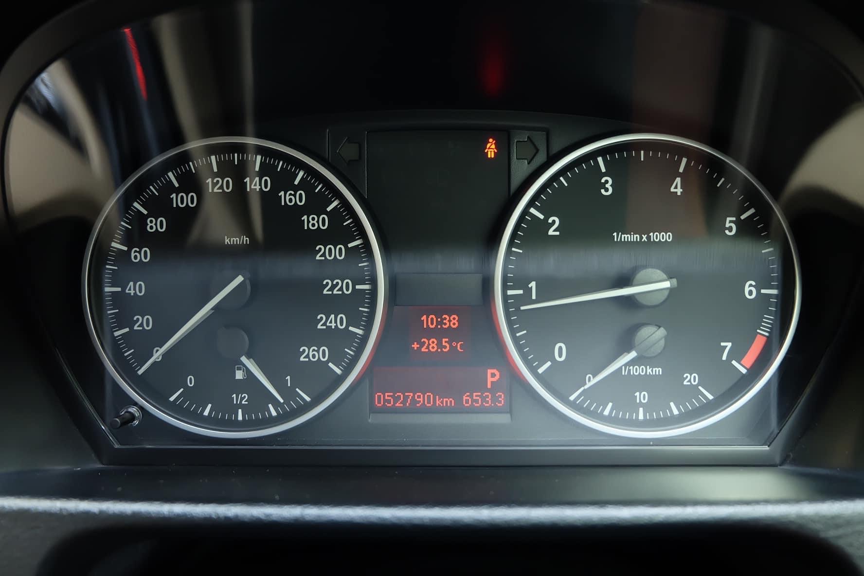 Bmw X1 SDrive 1.8i x-Line ปี 2012