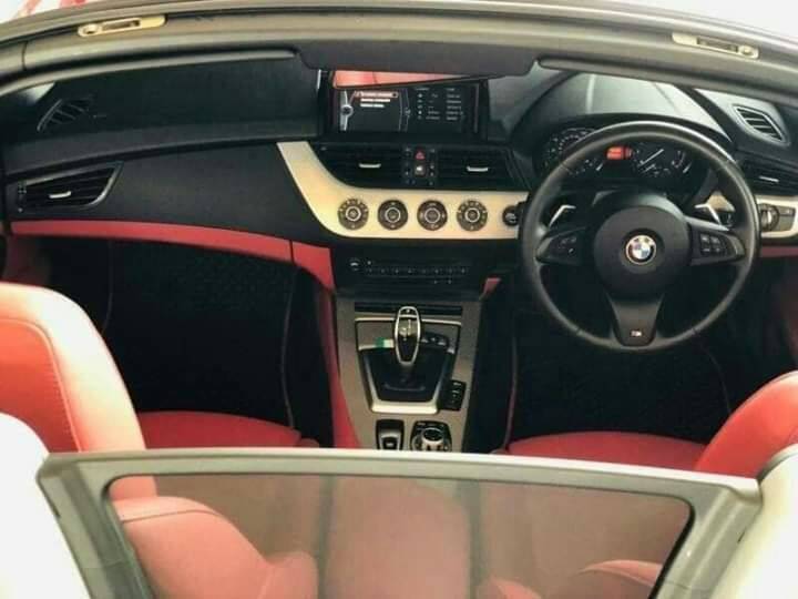 BMW Z4 E89 2.0 LCI ปี 2013