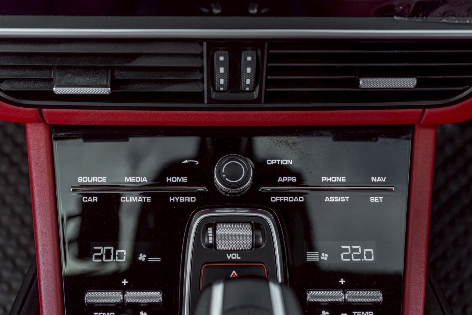 Porsche Cayenne Coupe ปี 2020