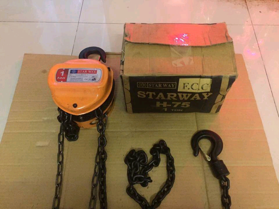 รอกโซ่ 1 ตัน ยี่ห้อ Star Way แบบเหลี่ยม