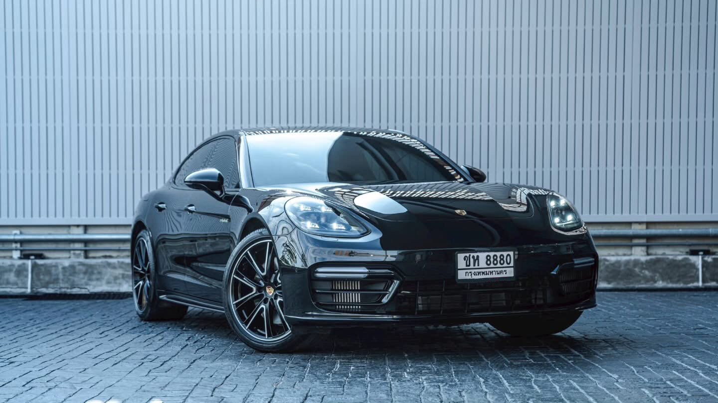 Porsche Panamera 4 E-Hybrid ปี 2020