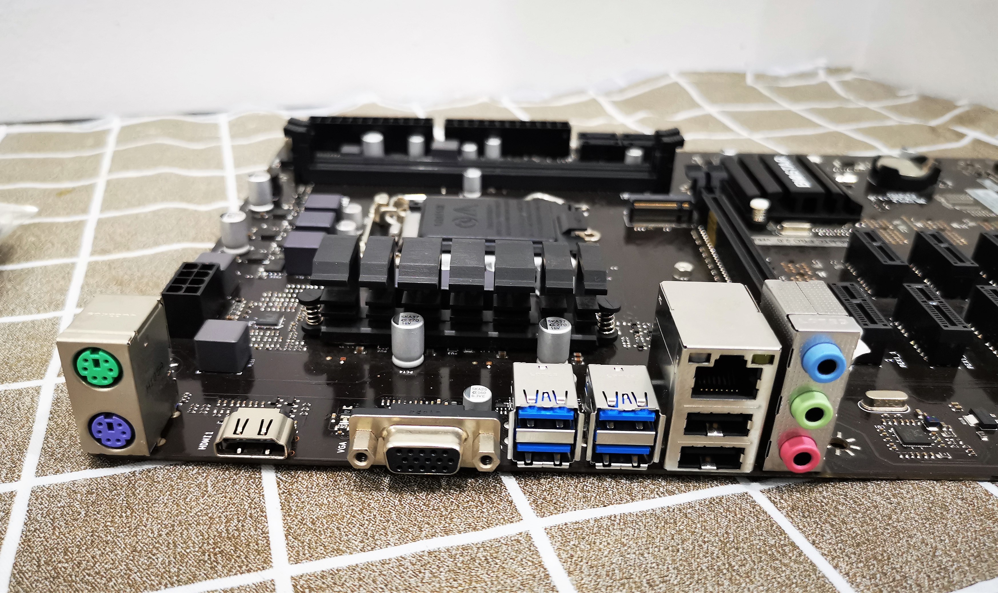 Biostar TB360 BTC Pro 2.0