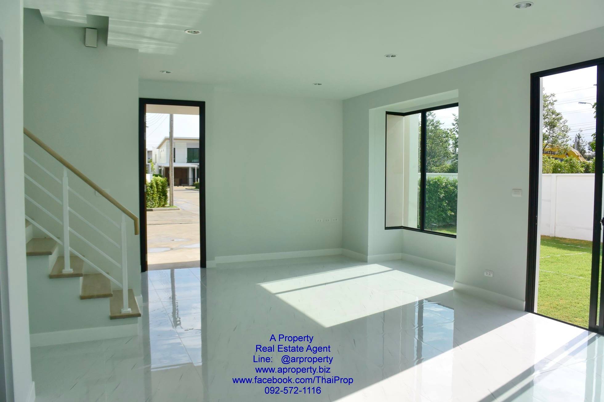 ขาย บ้านแฝดหลังมุม COMO Bianca - Bangna