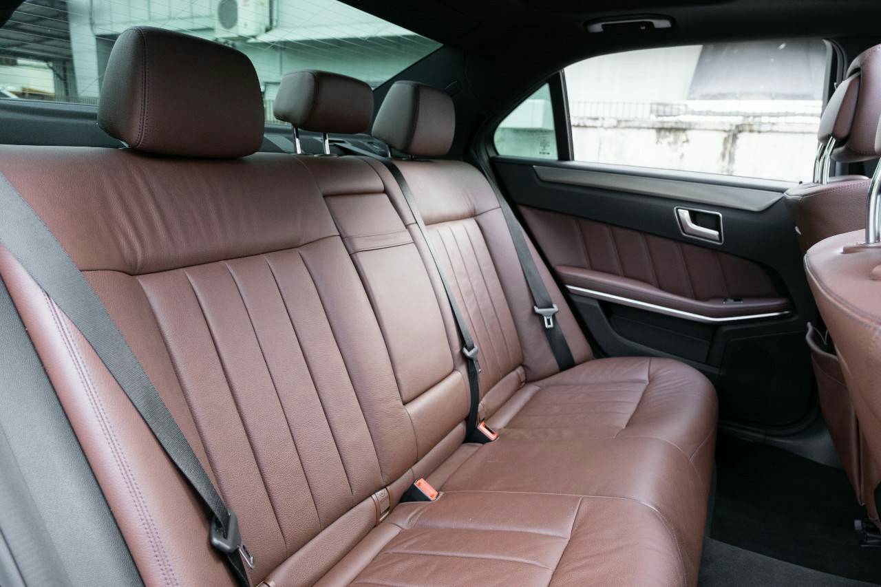 Mercedes-Benz E200 AMG Sport Package ปี 2014