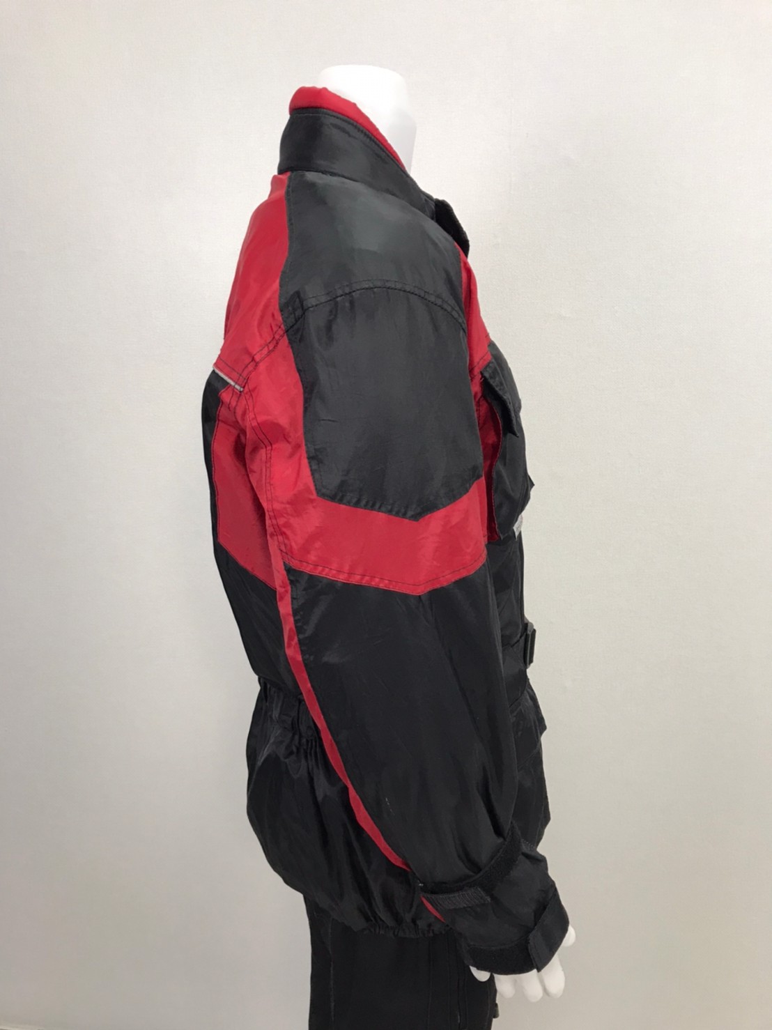 เสื้อขี่มอเตอร์ไซด์( มือสอง) RCT 980 อก 50" ยาว 27" ยี่ห้อ**BULLFORCE**