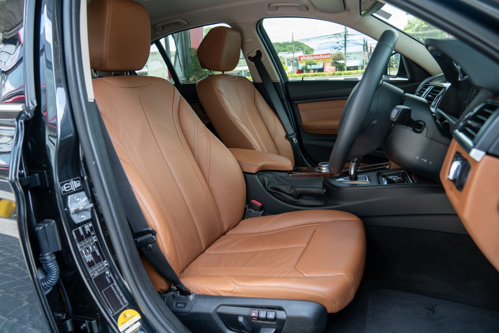 BMW F30 320i M Sport ปี 2014