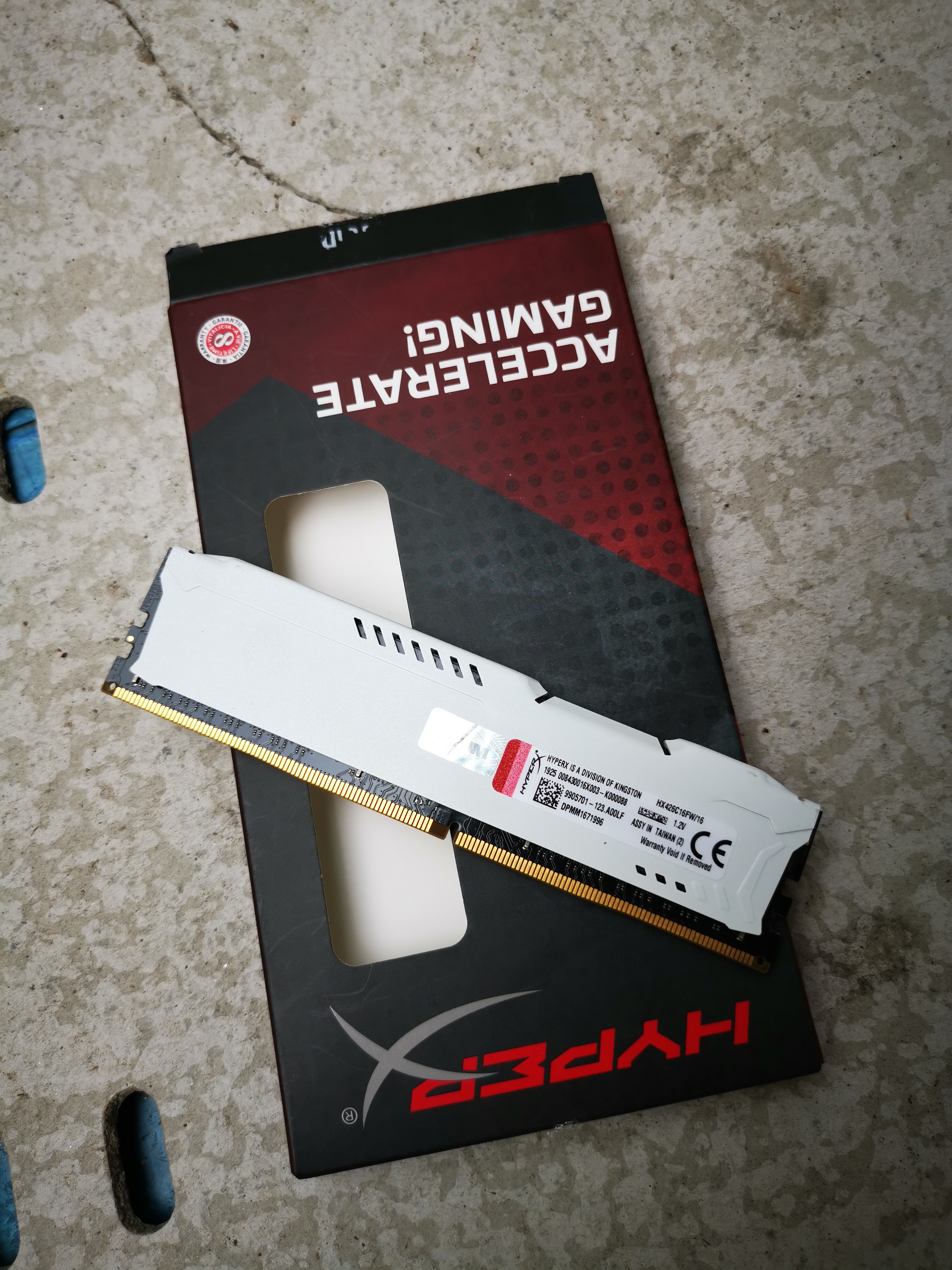 Ram Kingston Hyper X DDR4 16G(16*1) Bus2666 (White)