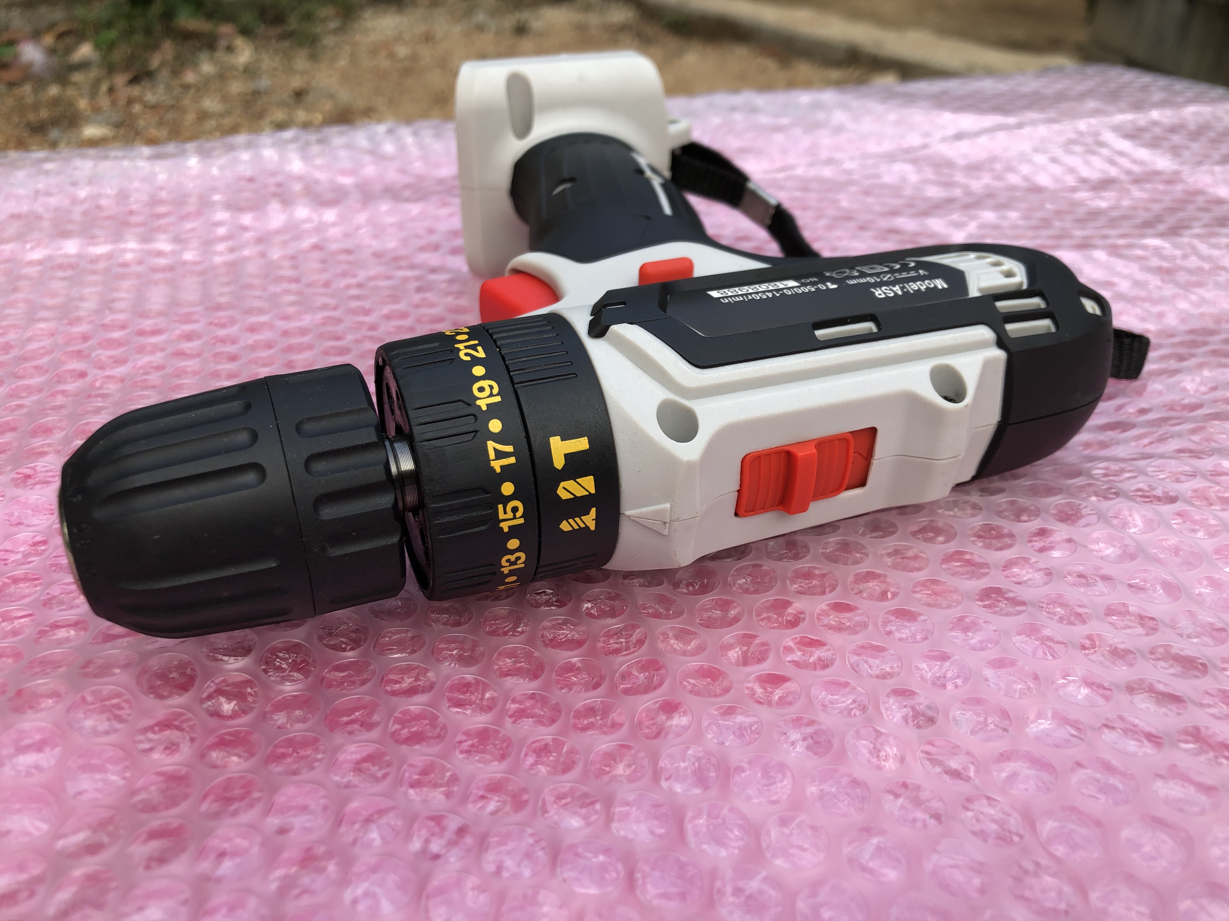 ตัวเครื่องสว่านไร้สาย 3 ระบบ ยี่ห้อ STR