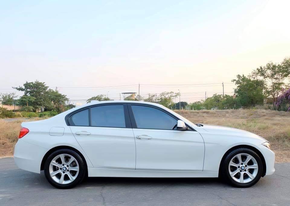 BMW F30 320I ปี 2014