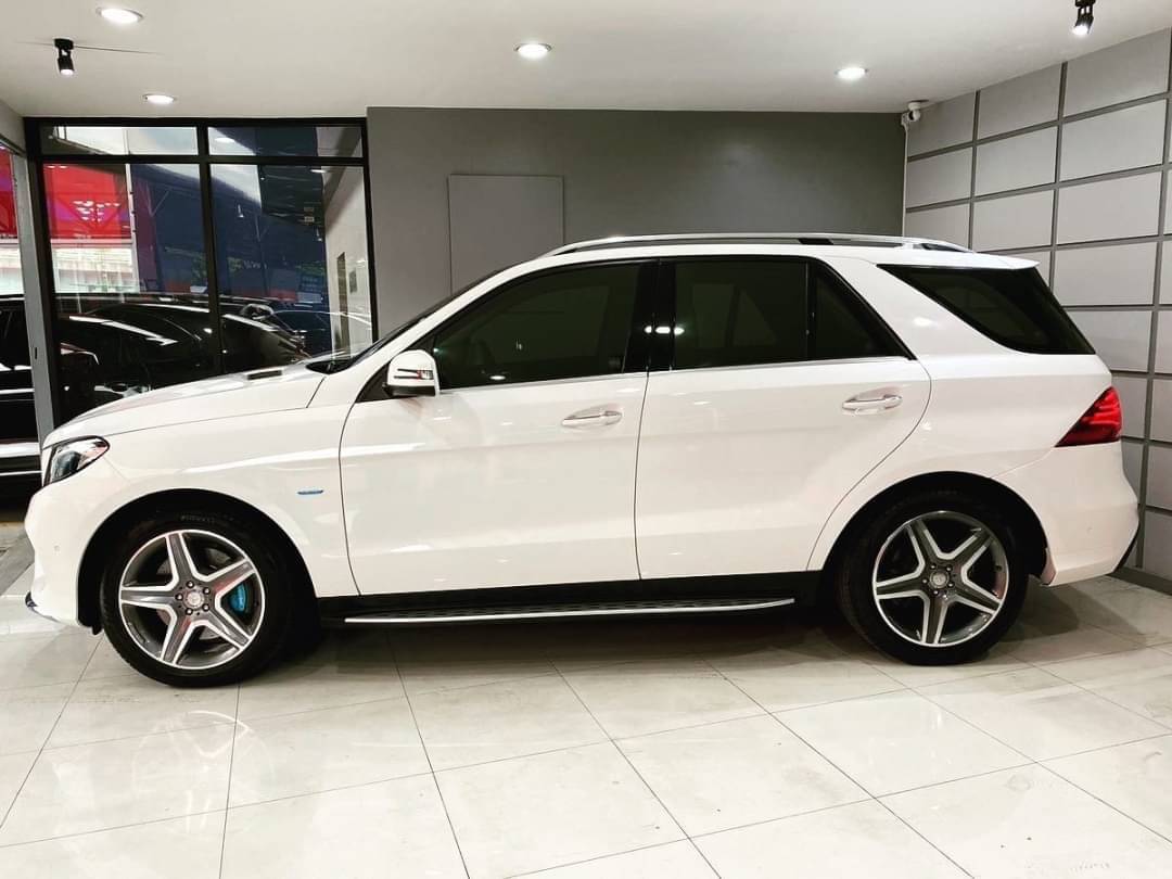Mercedes Benz GLE 500e 3.0 V6 เทอร์โบคู่ 4 MATIC AMG Plug-in Hybrid ปี 2017