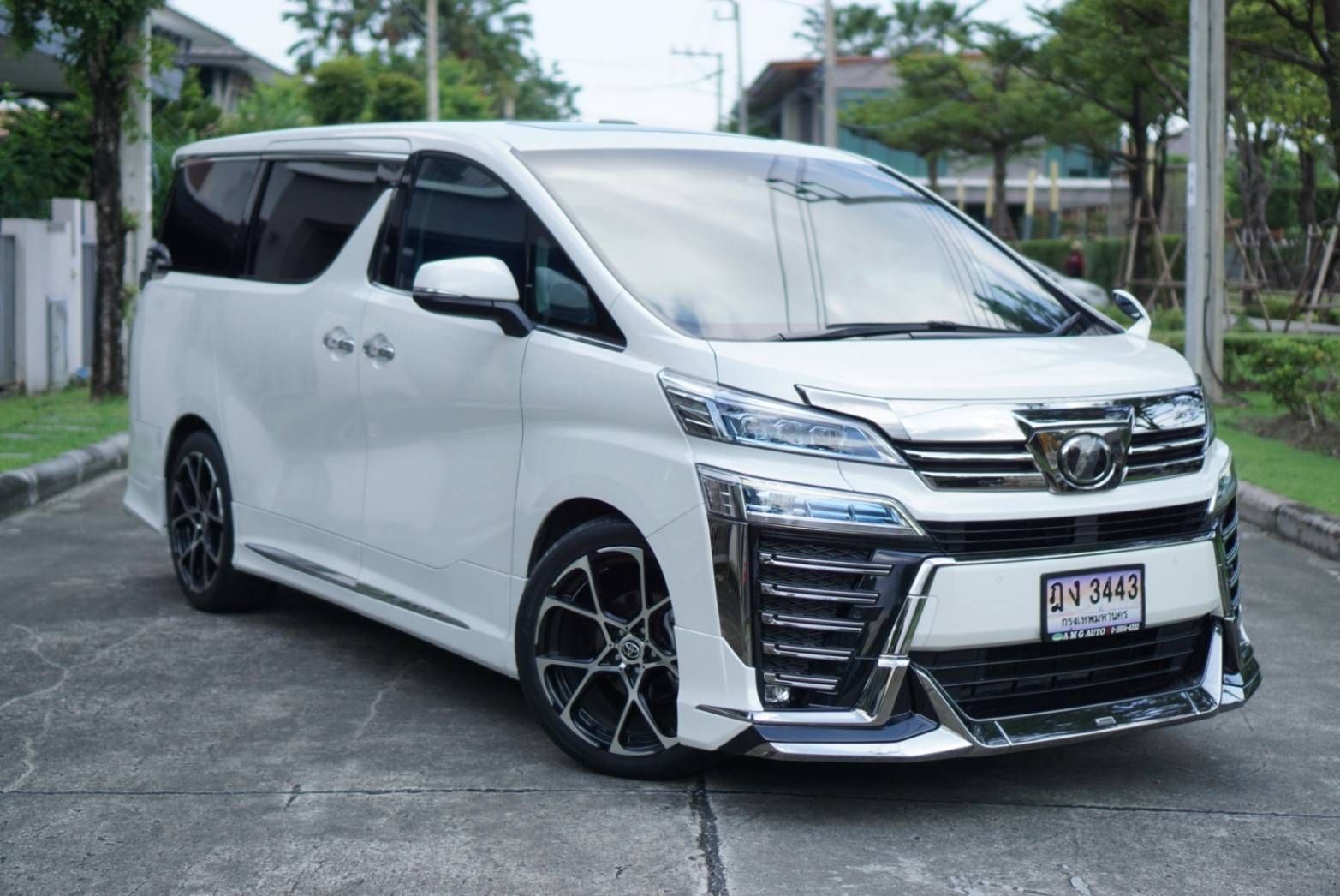 Toyota Vellfire ZG Modellista ปี 2019 ( MINOR CHANGE )