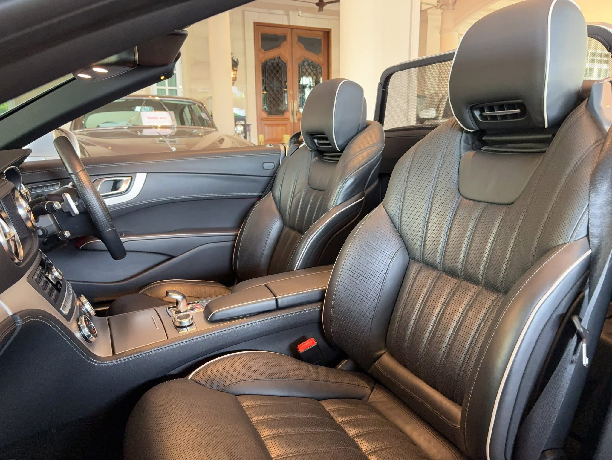 Mercedes Benz SL500 Roadster AMG R231 ปี 2014