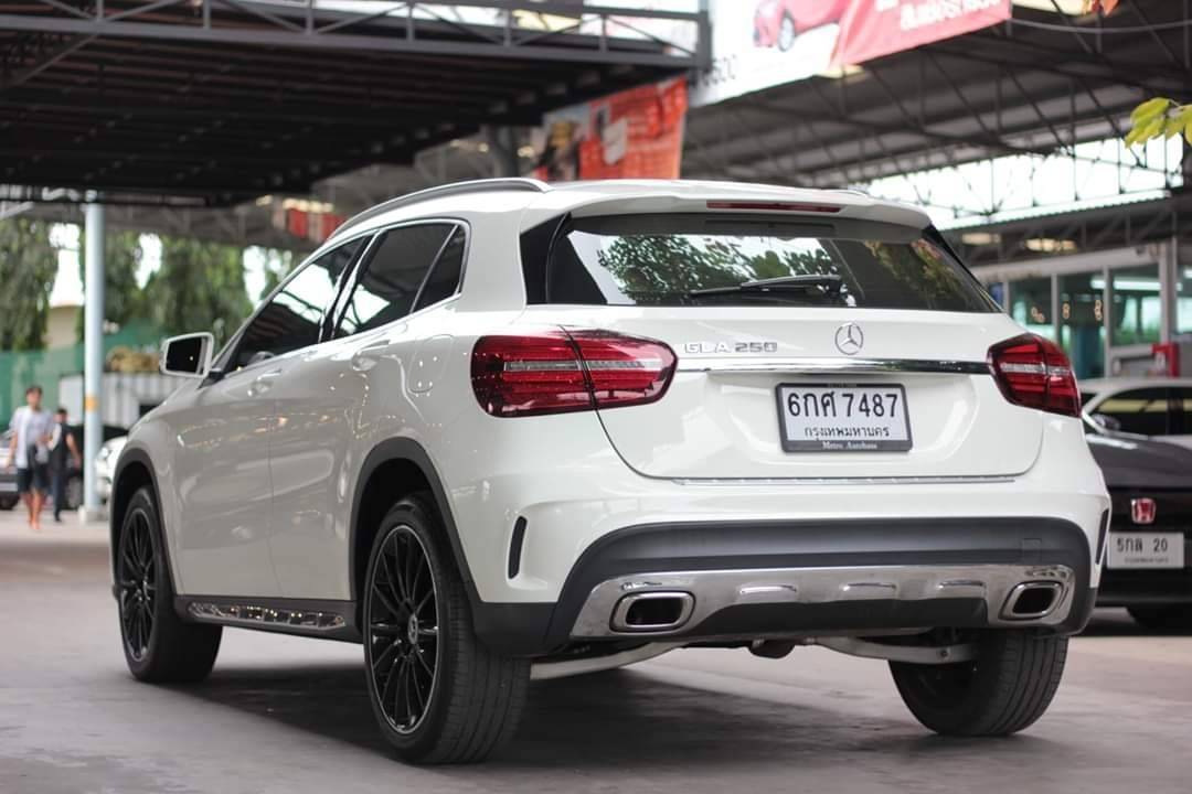 Mercedes-Benz GLA 250 AMG ปี 2017