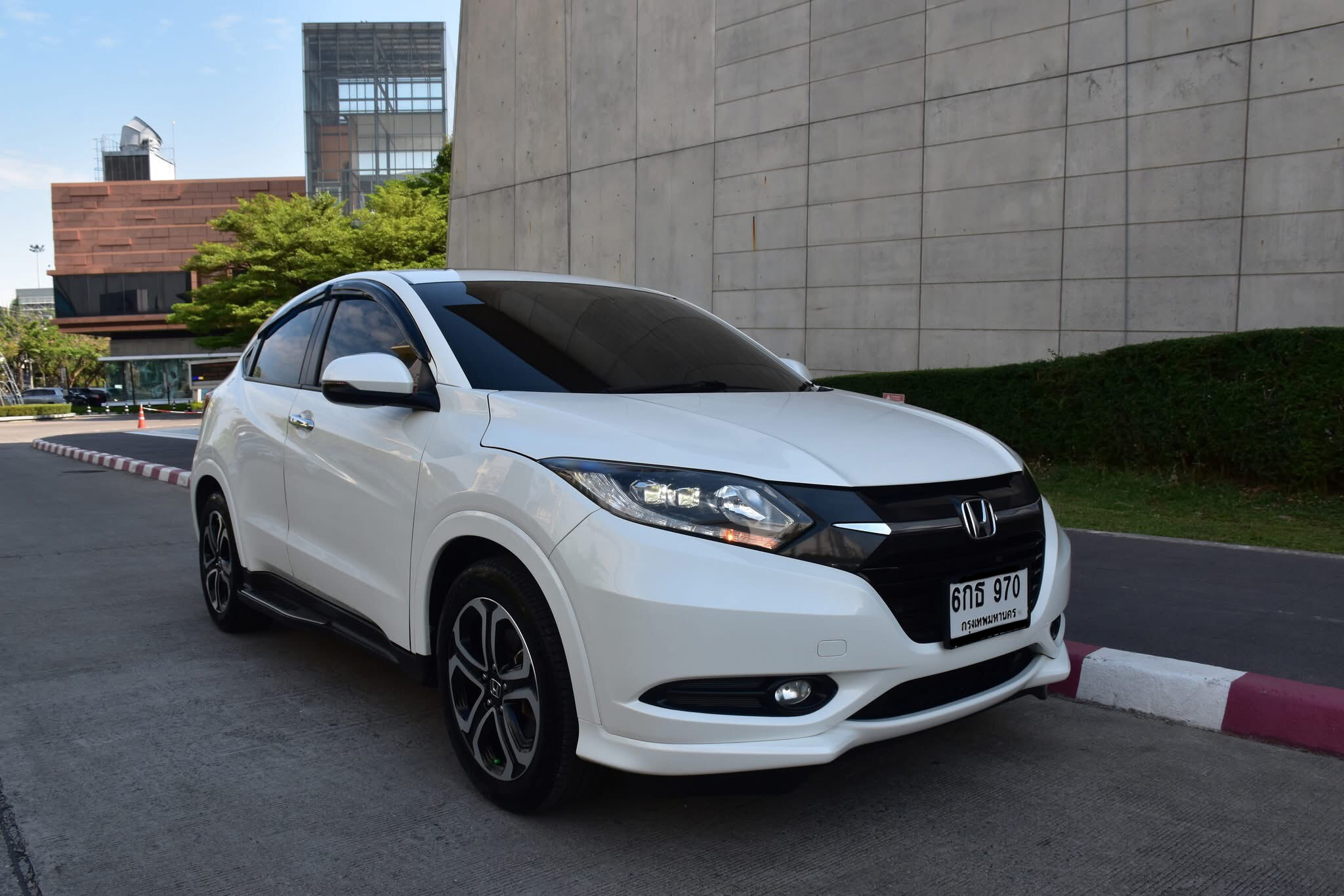 Honda HRV 1.8 EL Sunroof ตัวTOP ปี2017