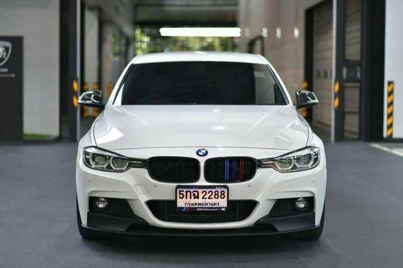 BMW 320i Sport LCI ปี 2015