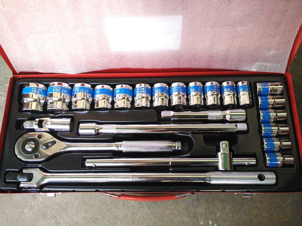 EUROKINGTOOLS ชุดบล็อก 24 ชิ้น