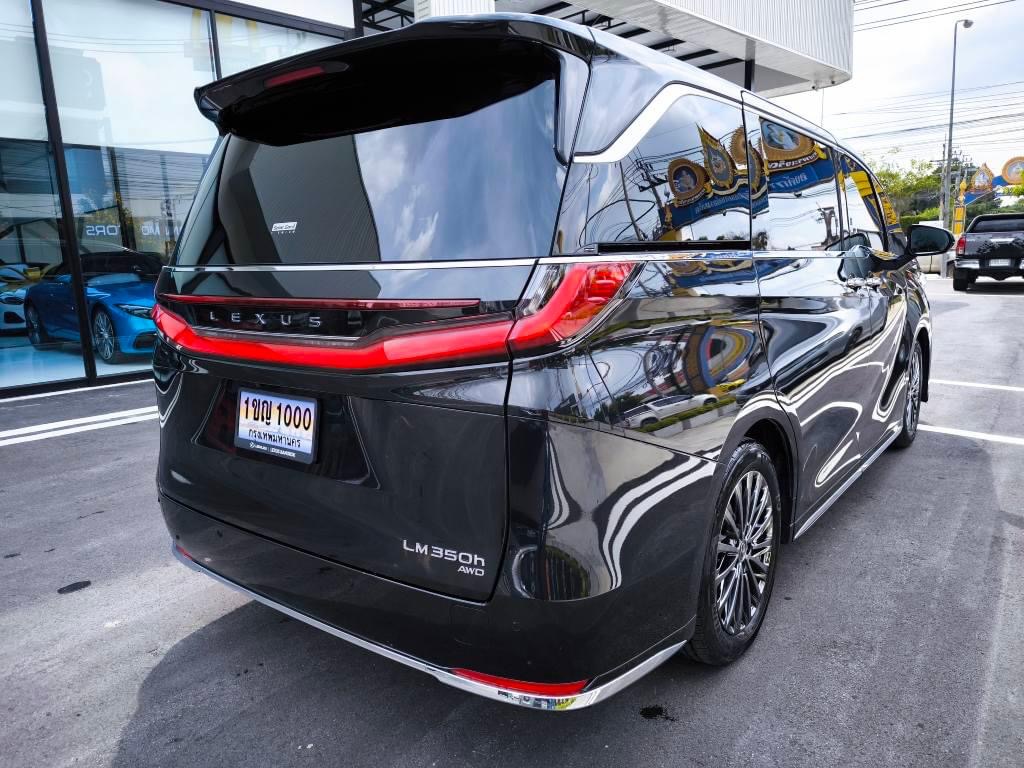 LEXUS LM350h 2.5 Executive 4WD 7 Seats Van ปี 2024