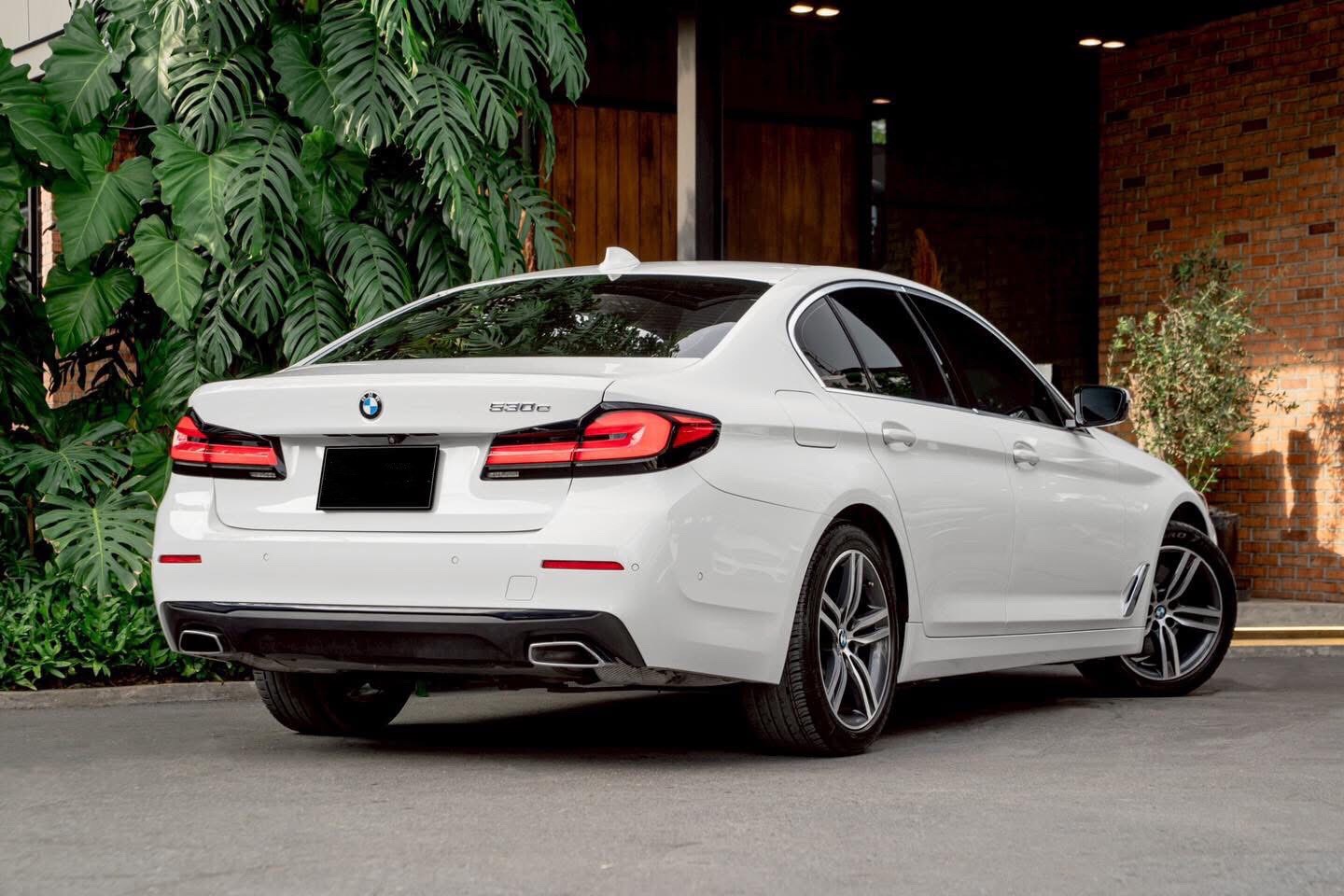 BMW 530e Eilte Plug-in Hybrid LCI รุ่นG30 ปี2022