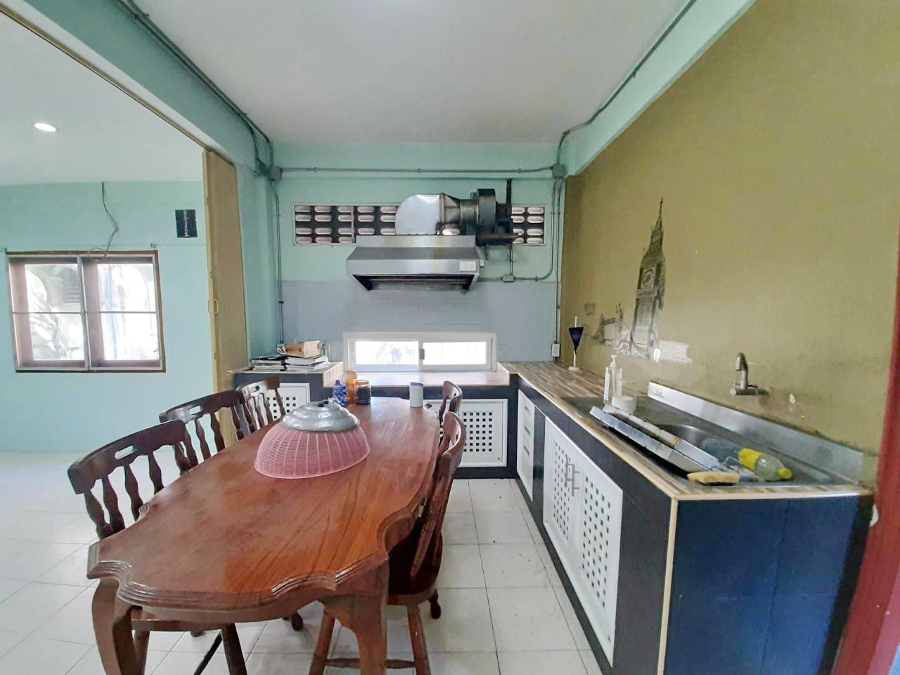 บ้านให้เช่า ท/ฮ หลังมุม ตรงข้าม รพ. บางมด
