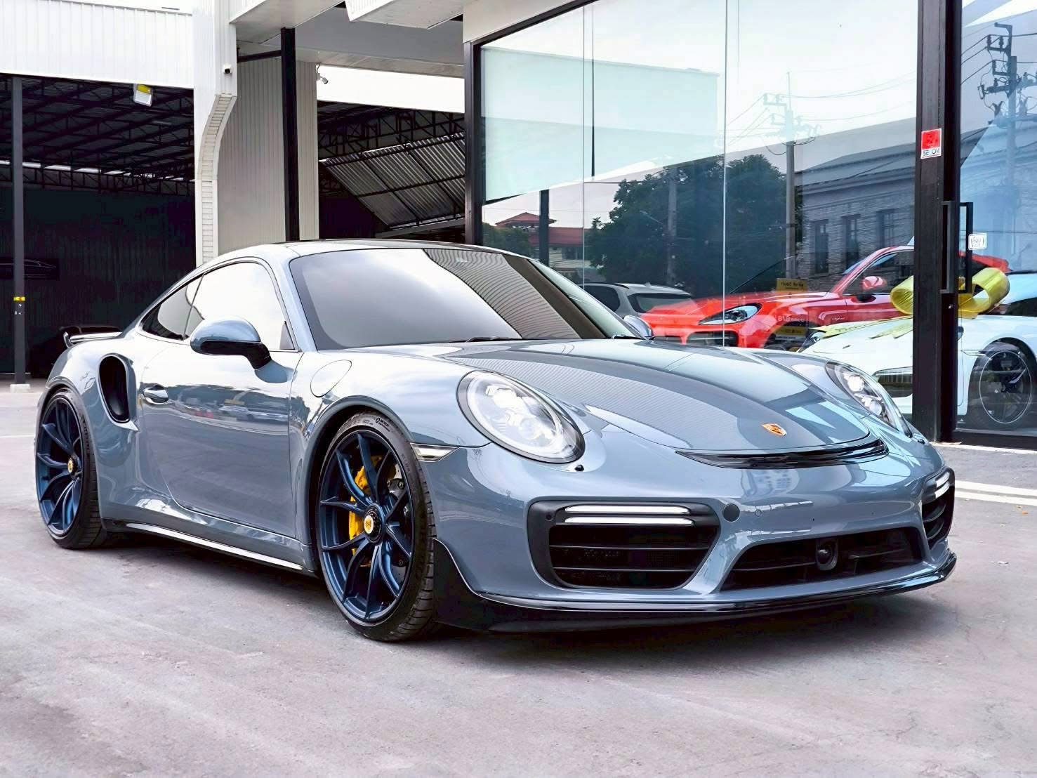 Porsche 911.2 Turbo S 3.8 Coupe ปี 2017