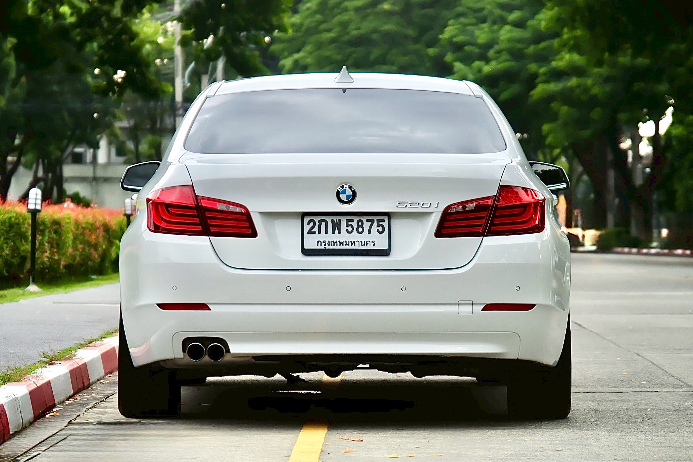 Bmw F10 520i LCI Twin Turbo ปี 2013