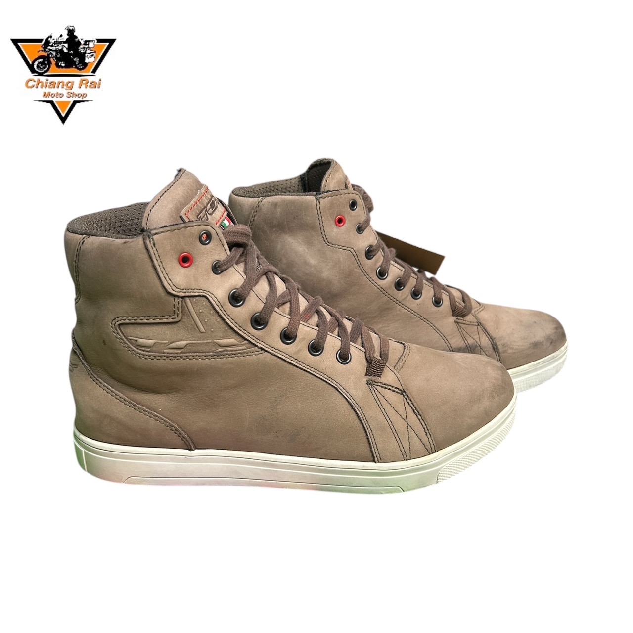 รองเท้าขี่มอเตอร์ไซด์( มือสอง) RCBS-1010 Size ขนาดจากป้าย 44:EUR / 10:UK / 28:Cm.(TCX)