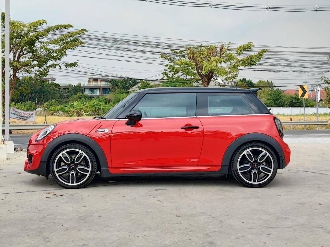 Mini Cooper S F56 JCW Look ปี 2017 จดปี 2018