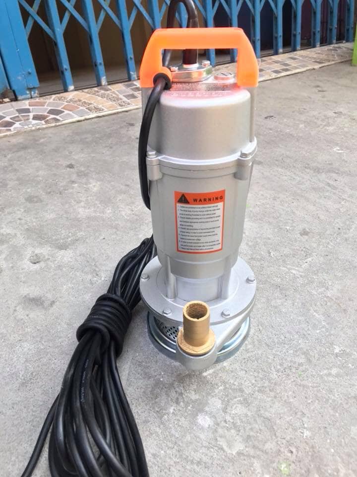 ไดโว่ Busston ขนาด 1นิ้ว เสียบไฟบ้าน