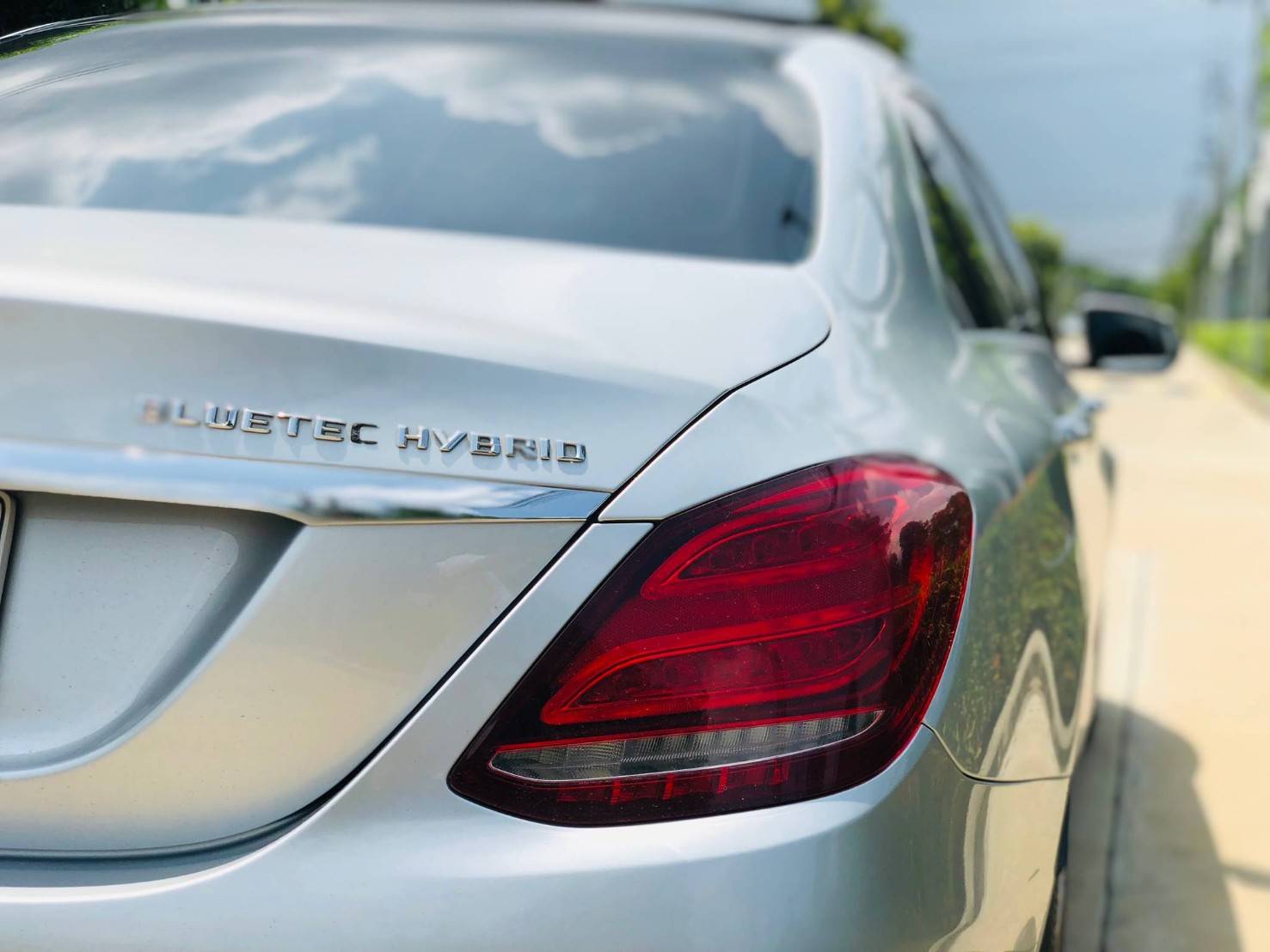 Mercedes Benz C300 AMG DYNAMIC Bluetec Hybrid ปี 2016
