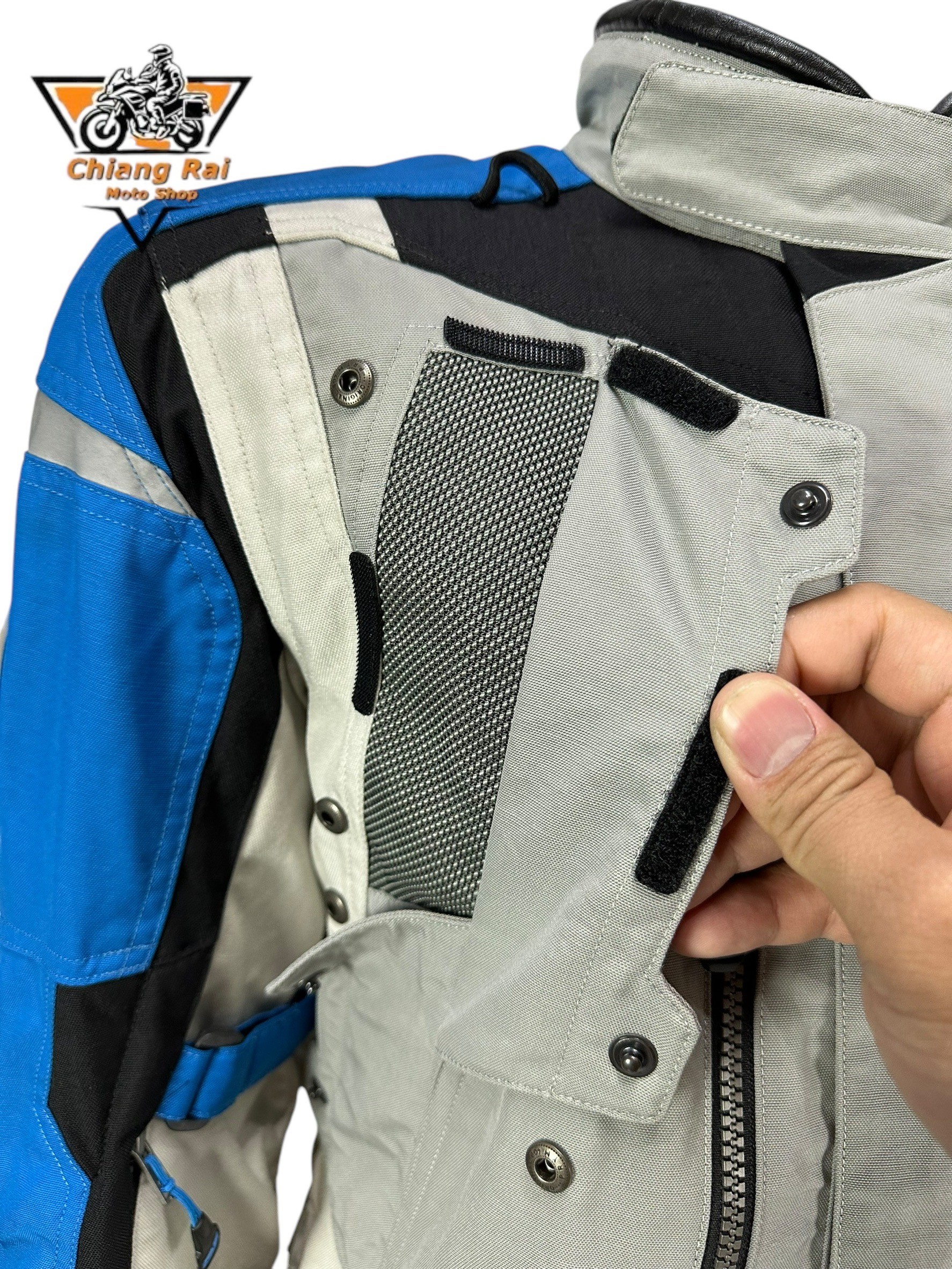 ชุดสำหรับขี่มอเตอร์ไซด์ ( มือสอง ) SET 020 ชุดทัวริ่ง เสื้อการ์ด + กางเกง ยี่ห้อ**BMW**