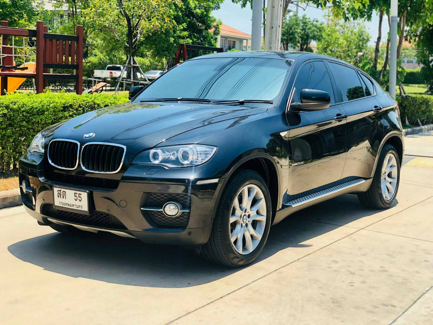 BMW X6 3.0 D (เครื่องดีเซล ฝาดำ รุ่นใหม่แล้ว) ปี 2012