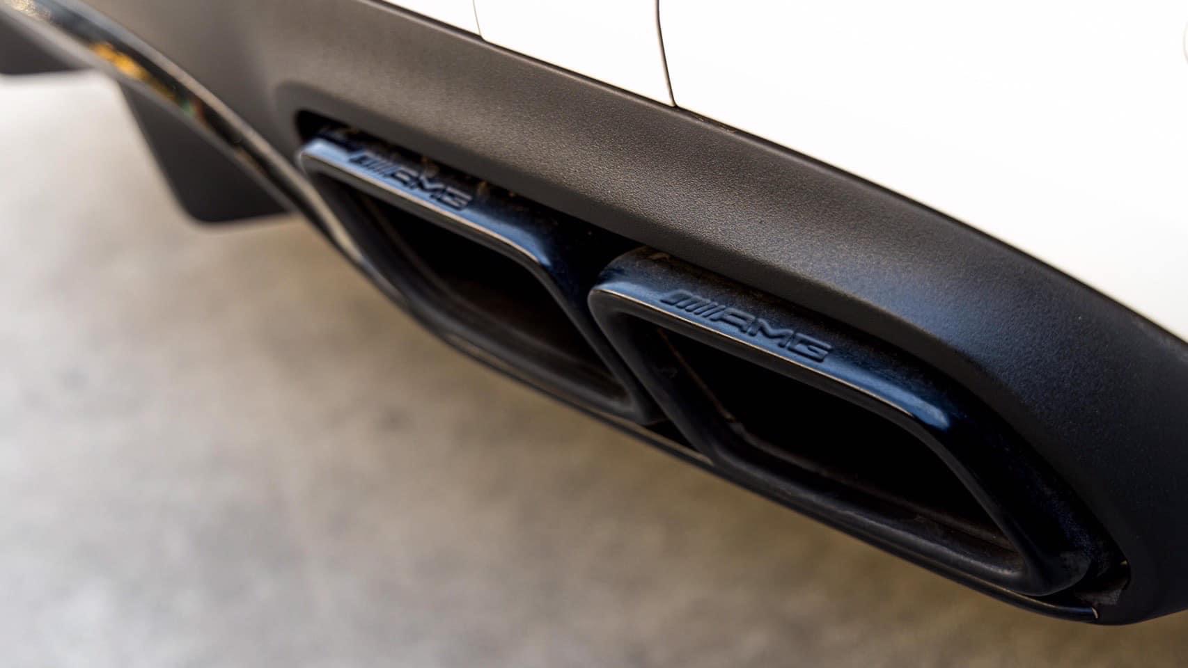 Mercedes-AMG C63s Coupe ปี 2016