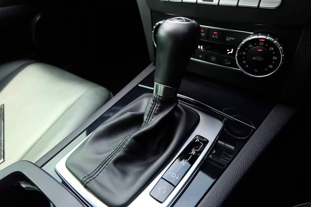 Mercedes Benz W204 C200 CGI ปี 2014