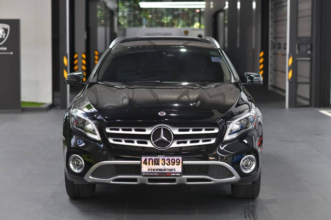 Mercedes Benz GLA 200 ปี 2019