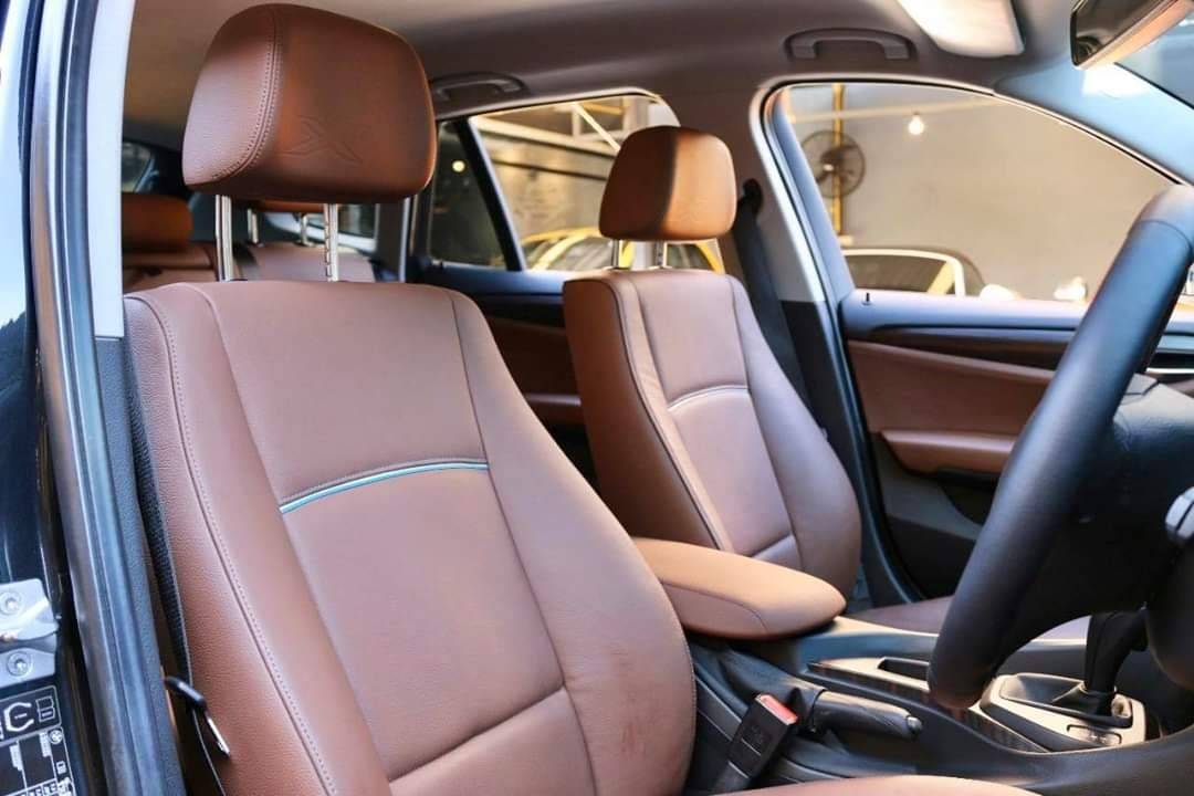 Bmw X1 X-Line 18i lci ปี 2014