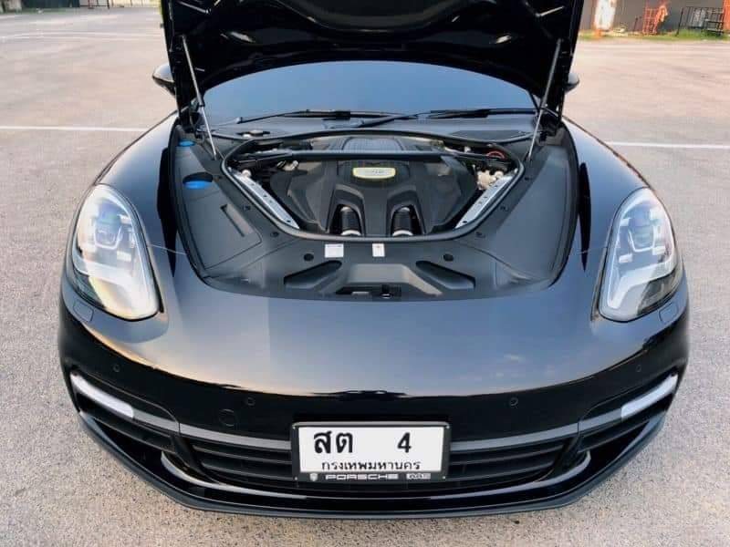 Porsche PANAMARA 4 E-Hybrid Sport Turismo ปี 2018**ขายดาวน์**