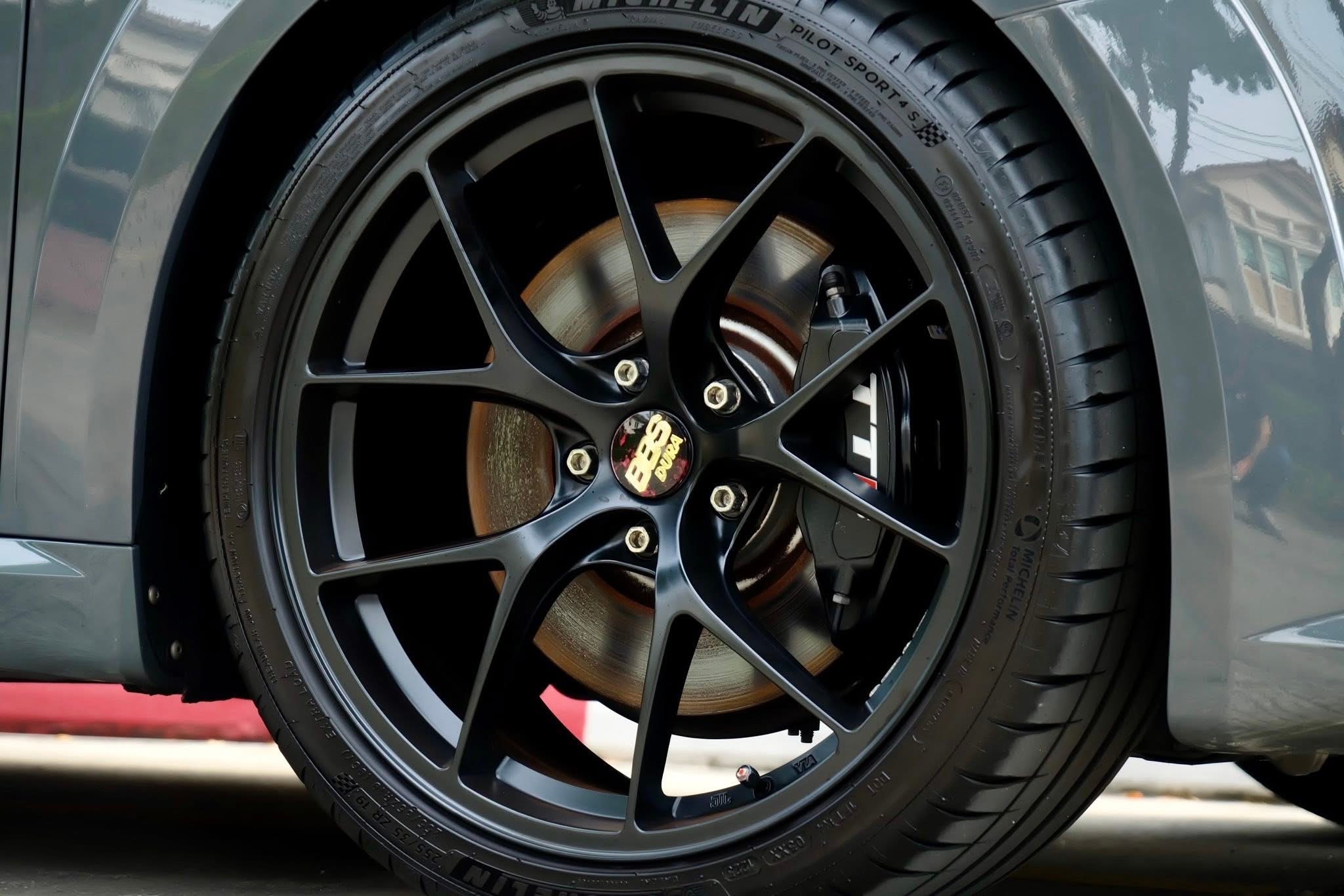 Audi TTS Quattro TFSI ปี 2017