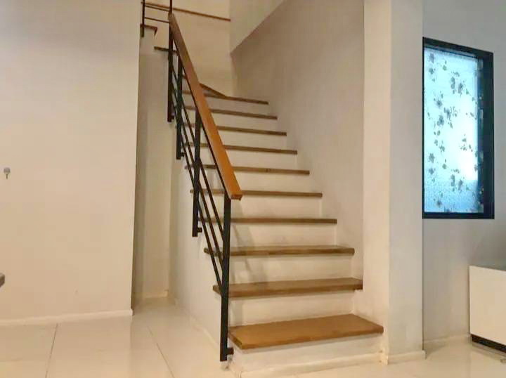 ให้เช่าทาวน์โฮม หมู่บ้านเปี่ยมสุข ติวานนท์ 56
