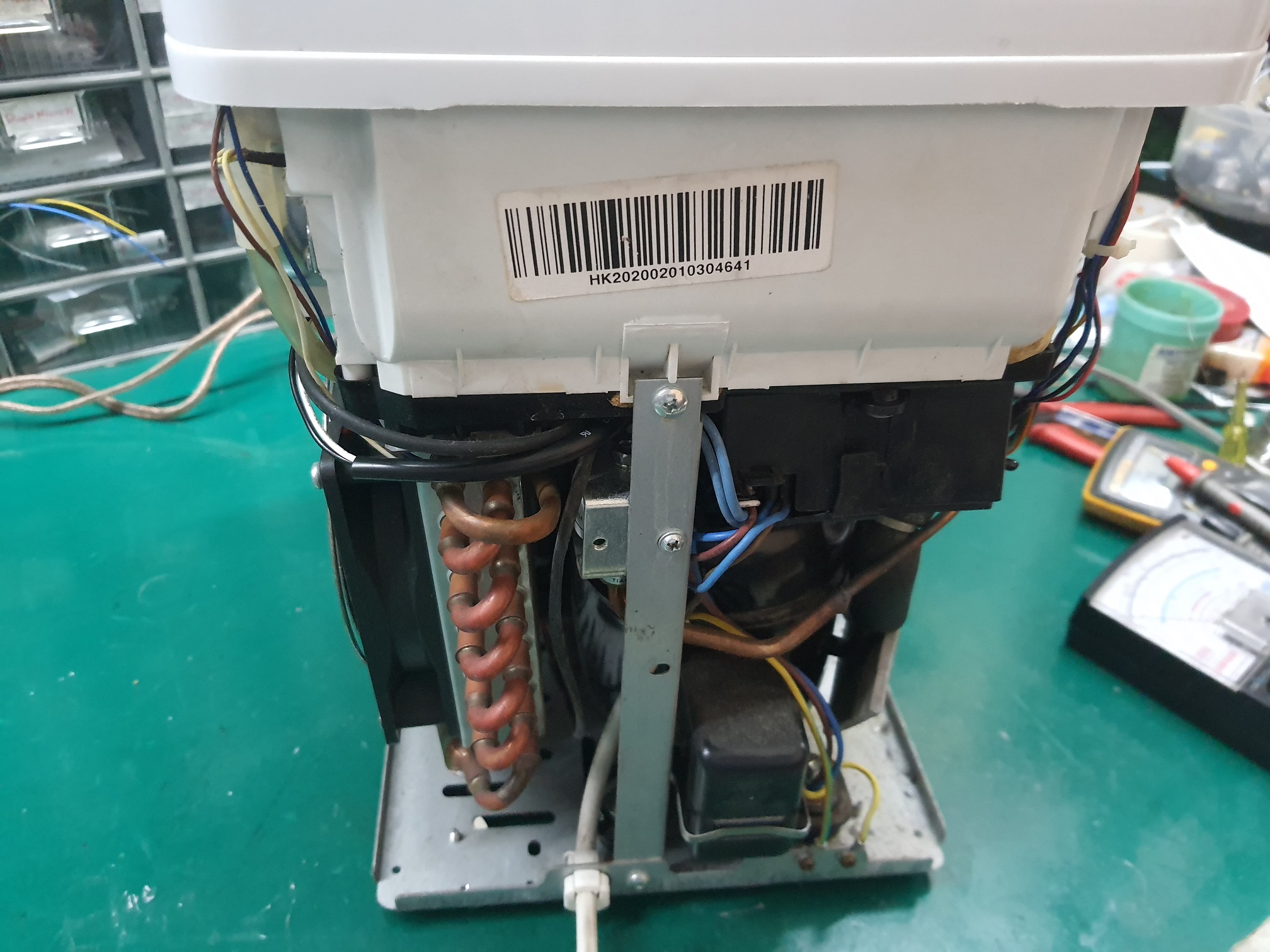 ซ่อมเครื่องทำน้ำแข็ง ยี่ห้อ HICON รุ่น HZB-16AL อาการเครื่องไม่ทำน้ำแข็ง