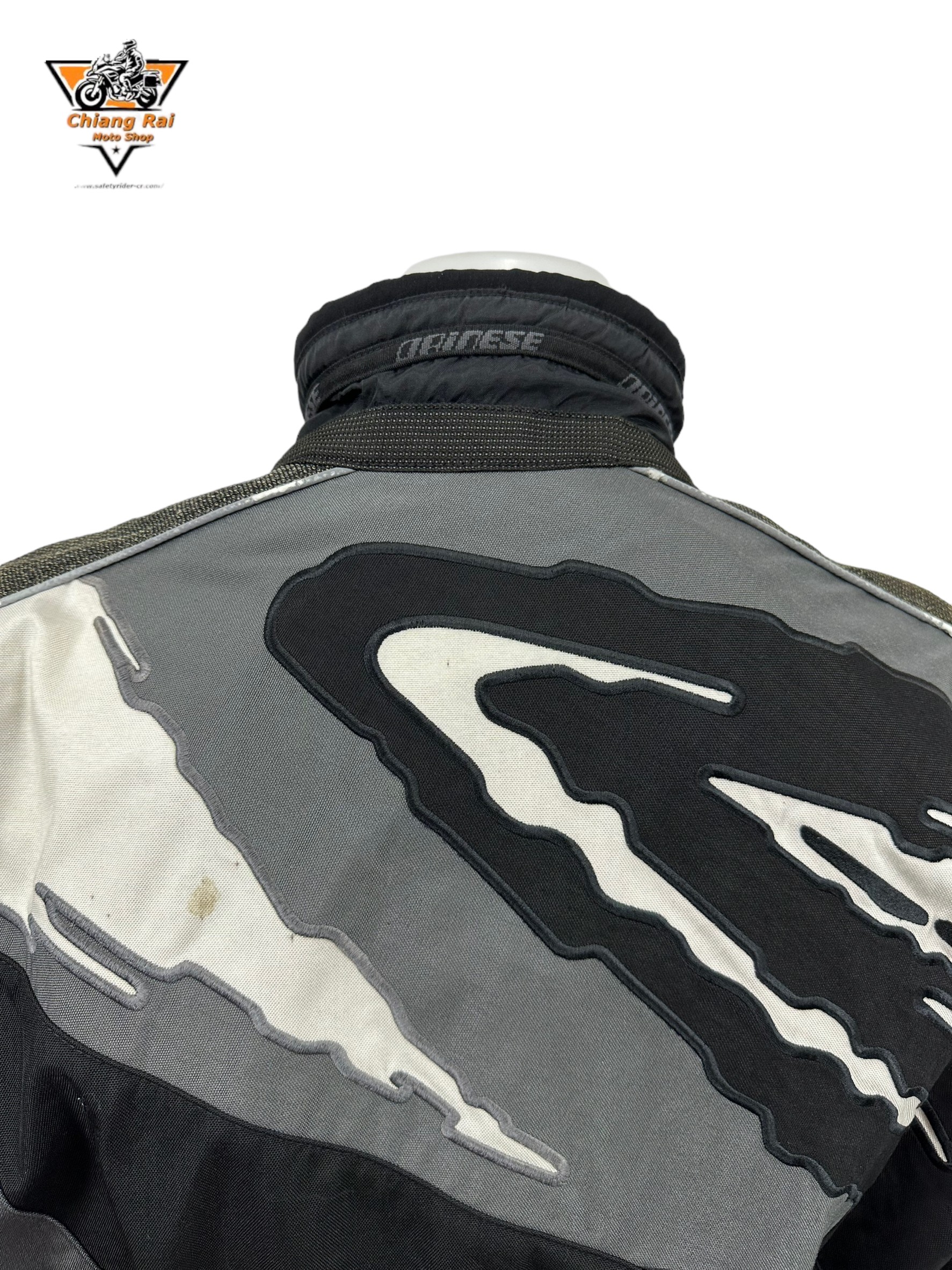 เสื้อขี่มอเตอร์ไซด์( มือสอง) RCTA 514: อก 54" ยาว 28" (2XL) **dainese**